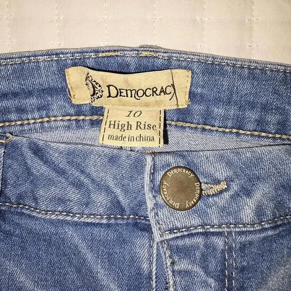 Democracy “Ab”solution Kick Flare Jeans – Size 10 - Picture 3 of 3